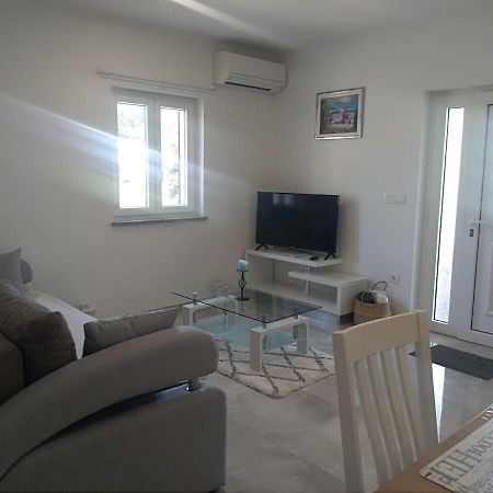 Apartment Ivana Novigrad Istria エクステリア 写真